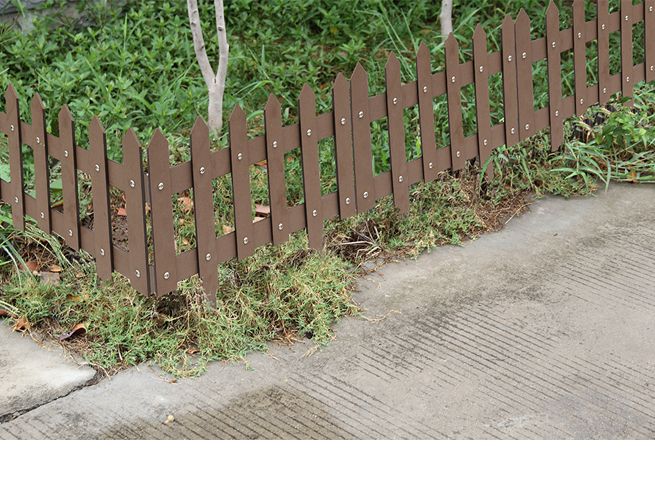 3 Piece Set DIY Small Garden Fence 50cm x 60cm-Chocolate | Crazy Sales