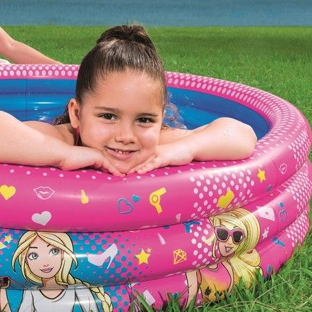 plastic kiddie swimming pool