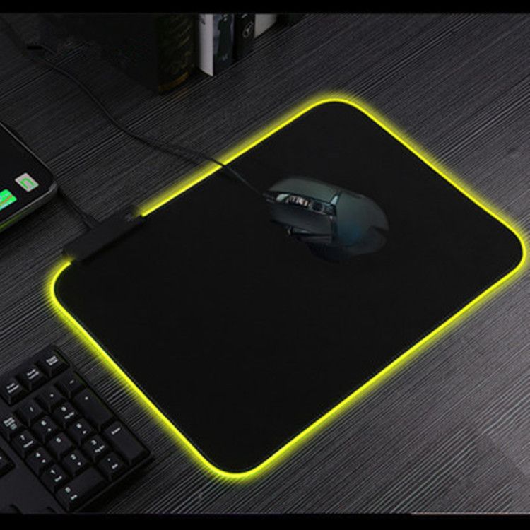 E - 3LUE EMP013 Mouse Pad with RGB Lighting