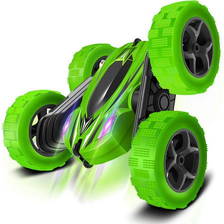 green stunt car