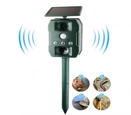 Ultrasonic Animal Repeller Outdoor Cat Repellent Solar Powered Dog Deterrent for Garden Yard Field Farm