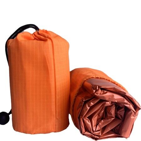 Emergency sleeping bag, for use as emergency bag, survival sleeping bag, mylar emergency blanket
