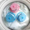 4Pcs Reusable Pet Fur Lint Hair Catcher Clothes Cleaning Ball Household Laundry Removal Floating Cleaner For Washing Machine Color Random (pink and blue)