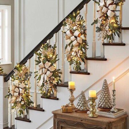 Christmas Teardrop Holiday Swag Leaves with Bow Knot and Ball Ornaments for Staircase Decoration Teardrop Hanging Ornament (Golden 1 Pcs)