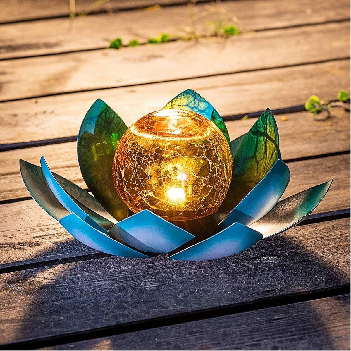 Solar Light Outdoor Metal Glass Decorative Waterproof Garden Light LED Lotus Flower Table Lamp (Silver Blue)