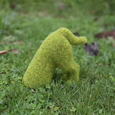 Yard Decor Dog Shape Statue, DIY Artificial Grass Animal Decor for Lawn Patio