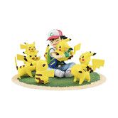 Pikachu Pokemon Battle Action Figure Set Hand Model