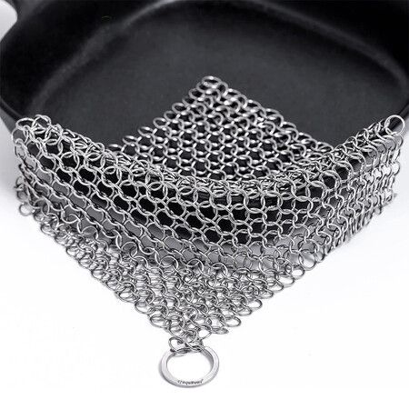 Cast Iron Skillet Cleaner Chainmail,Premium Stainless Steel Chain Maille  Scrubber for Cast Iron Pans,Stainless Steel,Glassware,Round 