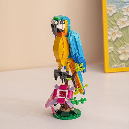 Creator Exotic Parrot Figures Building Toy, Creative Toys for Kids Ages 7 and Up