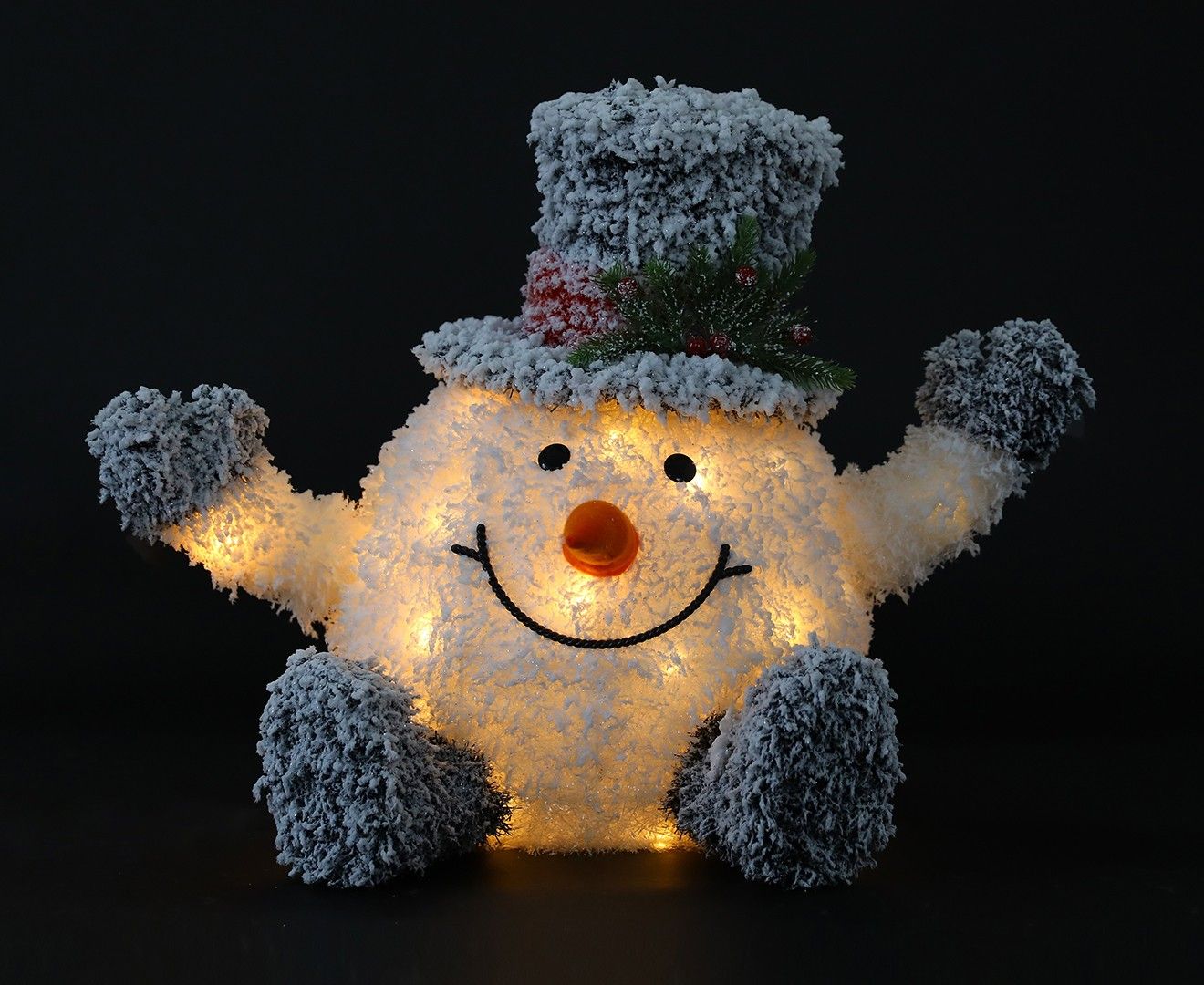 Stockholm Christmas Lights LED Frosty Cute Snowman Top Hat Warm White Steady Glow Heavy Snow Flocked Real Snowball Effect Easy and Minimal Assembly