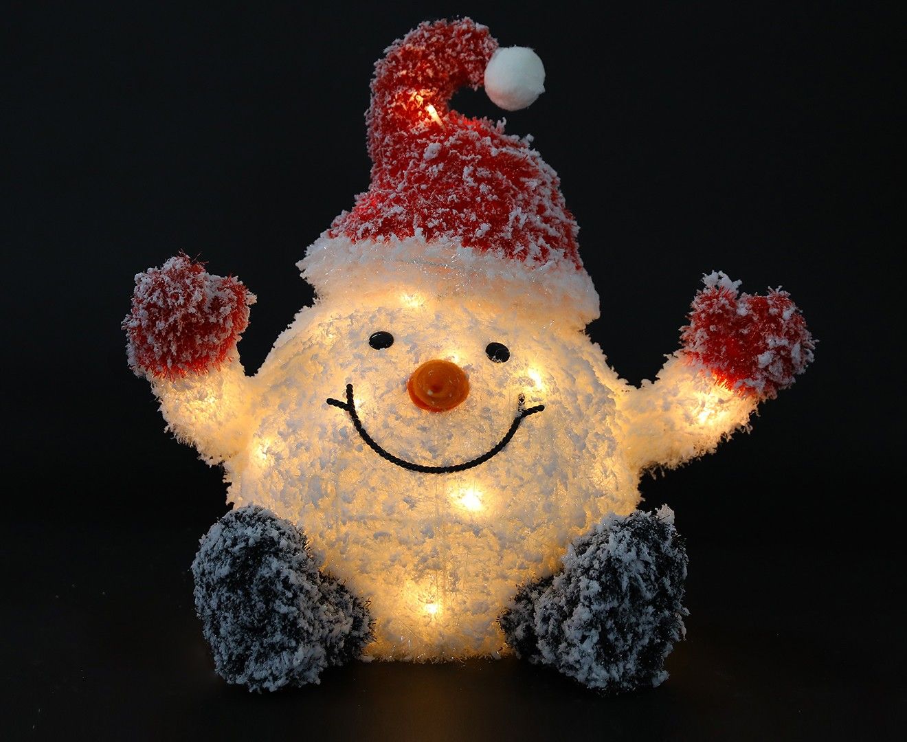 Stockholm Christmas Lights LED Frosty Cute Snowman Santa Warm White Steady Glow Heavy Snow Flocked For Real Snowball Effect Easy and Minimal Assembly