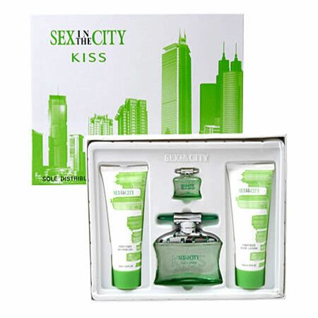 Sex In The City Kiss Pc Gift Set 100ml EDP SP Perfume Fragrance