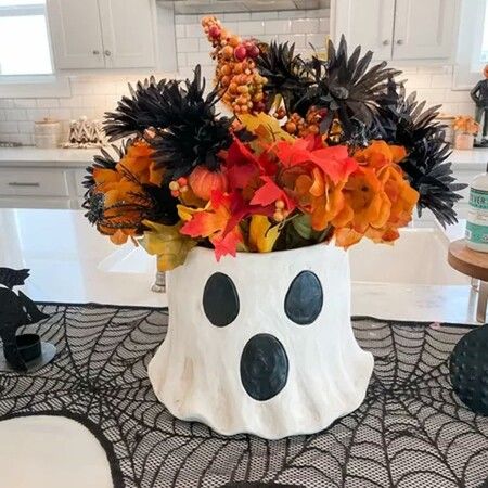 Ghost Bucket Decor, Ghost Vase,Ghost Planter Pot,Ghost Bucket Vase,Halloween Ghost Bucket,Ghost Vase Halloween,Halloween Ghost Planter for Home Decor (Size:Medium 15cm)
