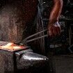 Blacksmith Tongs, 18鈥?Wolf Jaw Tongs, Carbon Steel Forge Tongs with A3 Steel Rivets, for Horseshoes, Curved Shapes, Block Forgings, for Beginner and Seasoned Blacksmiths and Bladesmiths