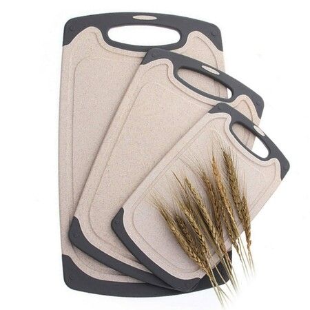 Anti-Skid Eco-Wheat Plastic Cutting Board Set of 3,Chopping Boards with Deep Juice Groove & Handle for Meat Fruit,BPA Free Dishwasher Safe,Brown
