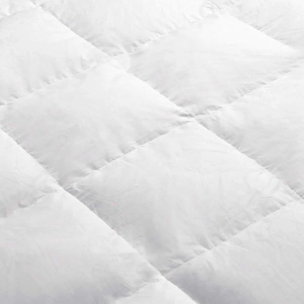 Giselle Bedding Queen Size 700GSM Goose Down Feather Quilt