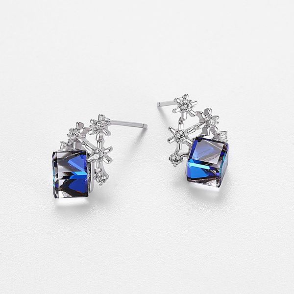 Christmas Snowflake Cubic Swarovski Crystal Post Earrings S925 Sterling Silver