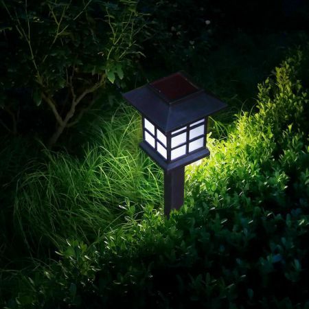 12x LED Solar Power Garden Landscape