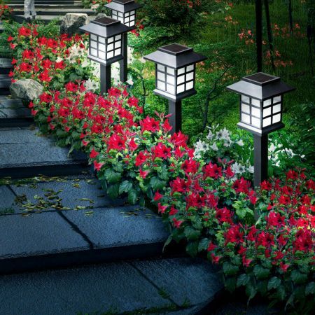 12x LED Solar Power Garden Landscape