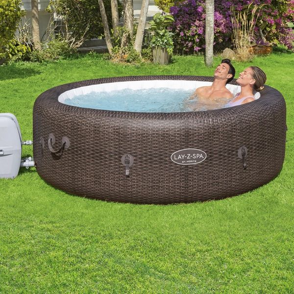 Bestway St.Moritz AirJet Hot Spa Inflatable Pool 5-7 Adults 2.16m x 71cm