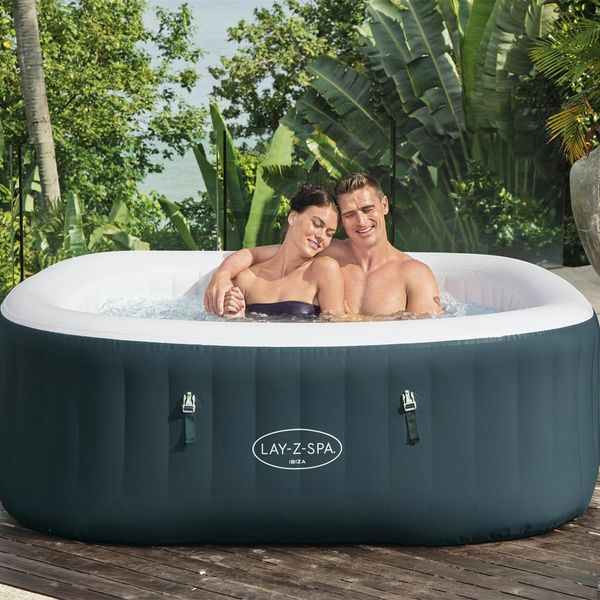 Bestway IbizaAirJet Hot Spa Inflatable Pool 4-6 Person 1.80m x 66cm