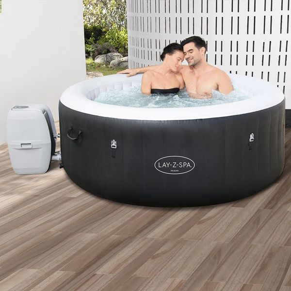 Bestway 4 Person Inflatable Spa Hot Tub