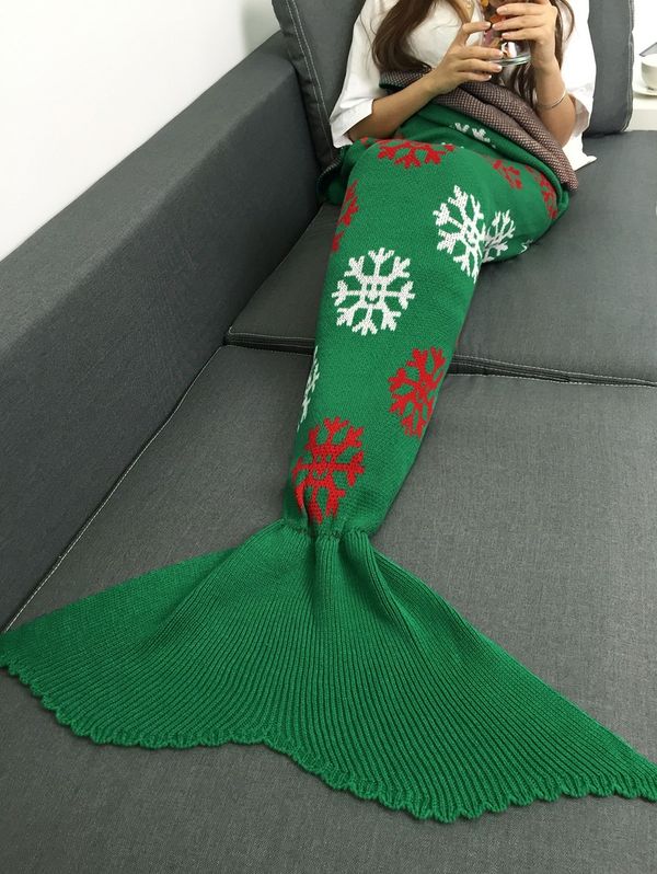 Christmas Snows Design Knitted Mermaid Tail Blanket