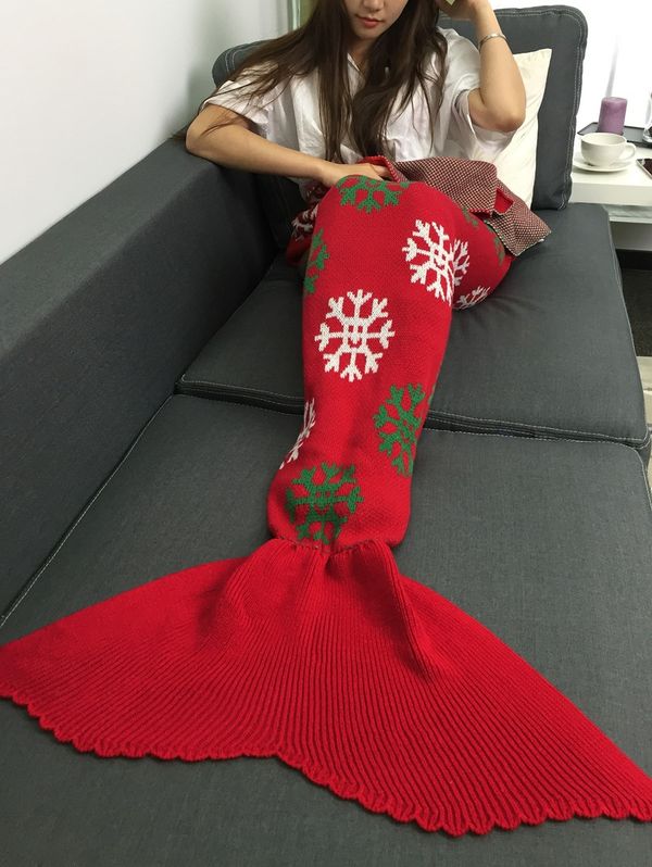 Christmas Snows Design Knitted Mermaid Tail Blanket