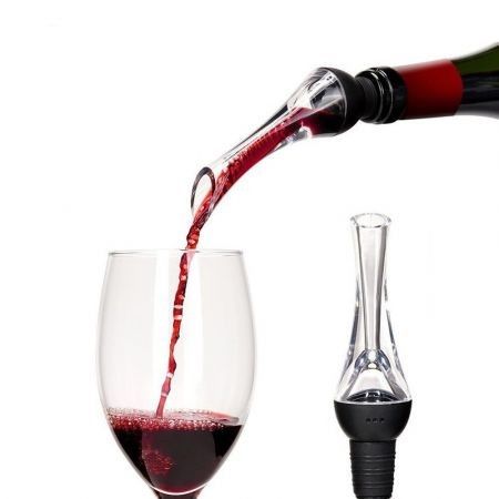 Creative Wine Aerator Pourer Premium Aerating Pourer and Decanter Spout