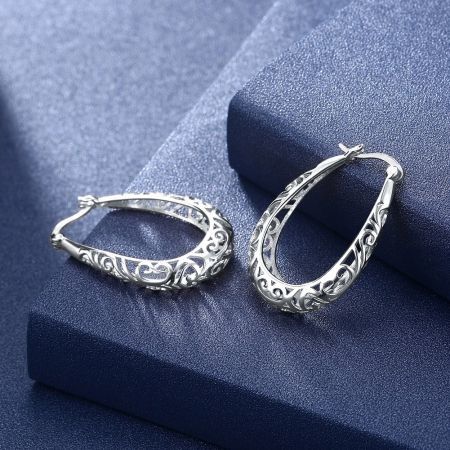 S925 Electroplated Hollow Out Simple Pure Silver Earrings