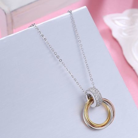 S925 Sterling Silver Necklace with Three-Colour Coil Diamond Pendant Necklace