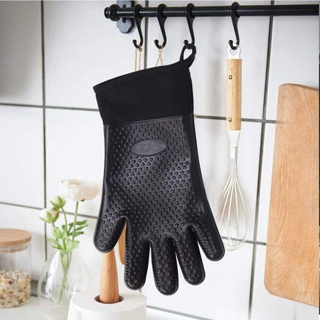 Grilling Gloves, Heat Resistant Gloves BBQ Kitchen Silicone Oven Mitts (Black)