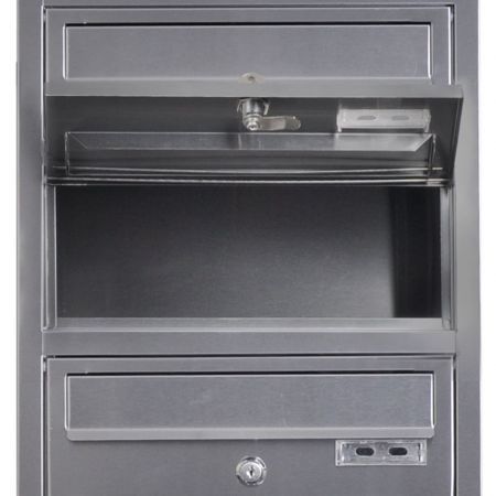 Triple Mailbox on Stand Stainless Steel