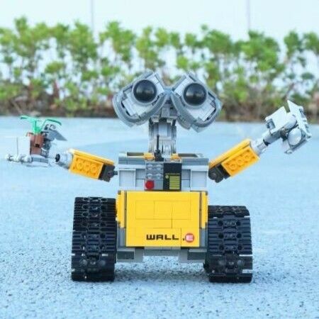 687Pcs WALL E Robot DIY Building Blocks COMPATIBLE WITH SY7007