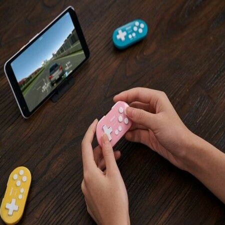 8Bitdo Zero 2 Bluetooth Gamepad?Pink Edition) - Nintendo Switch