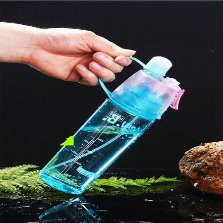 Portable Water Spray Cup 600ml, Solid Plastic Bottle For Summer Sports