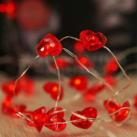 Red Heart Shape Valentine's Day Decoration String Lights 4m 40 LED Glowing Fairy Lights with Remote and Battery Box for DIY Wedding Indoor Party outdoor