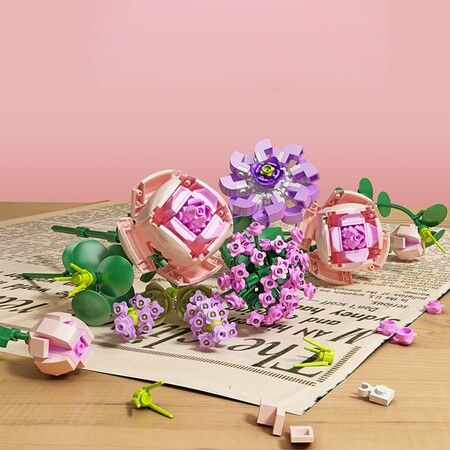 Rose Flower Model Building Blocks with Light, 413Pcs Rose Bouquet Building Bricks with Wrapping Paper,Compatible with Lego