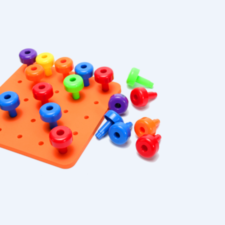 New Hot 30PCS Peg Board Set Montessori Therapy Fine Motor Toy for Toddlers Pegboard Toy For Children