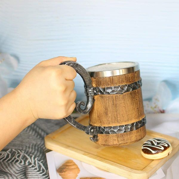 500ML Vintage Faux Oak Wood Beer Mug, Medieval Retro Viking Stainless Steel Coffee Cup Stein Tankard