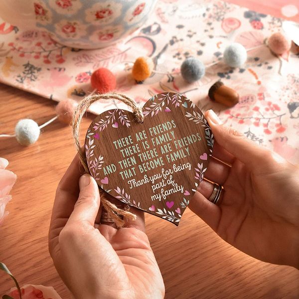 Friends plaque,Friends that are family wooden heart,gifts for friends women,best friend plaque,hug gifts motivational miss you gift,birthday Christmas