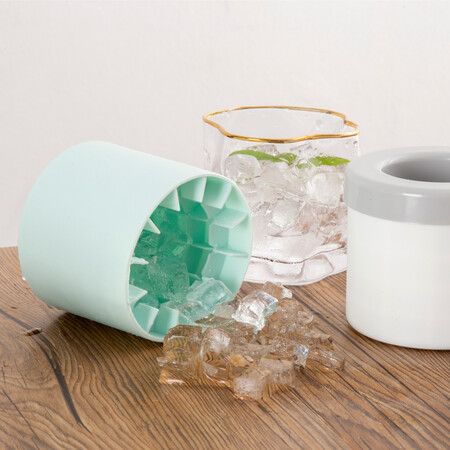 Ice Bucket Cup Mold For Making Ice Cubes Tray Freeze Quickly Safety Silicone Creative Design Frozen Drink Maker