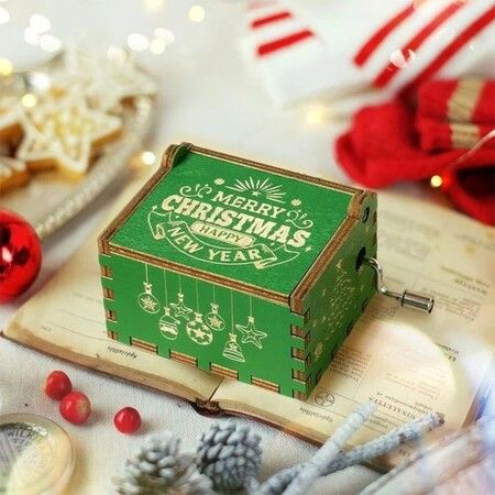 Wooden Hand Crank Music Box Merry Christmas Music Box to Christmas Birthday Gift