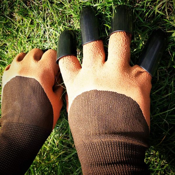 Claw Gardening Gloves for Planting, Famoy Garden Glove Claws Best Gift for Women (Brown)