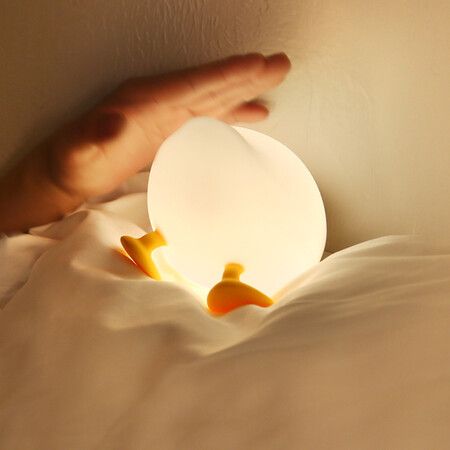 Night Light Cute Silicone Nursery Pear Lamp Squishy Night Lamp for Bedroom Kawaii Bedside Lamp for Kids Room (Duck)