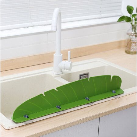 Leaf Shape Sink Splash Guard For Kitchen Bathroom Toilet Anti-water Board