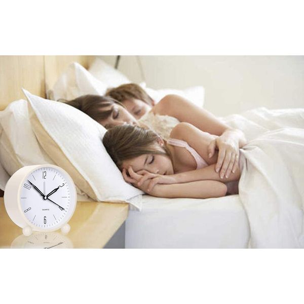 Alarm Clock,4 inch Super Silent Non Ticking Small Clock with Night Light,Battery Operated,Simply Design,for Bedroon,Bedside,Desk (White)