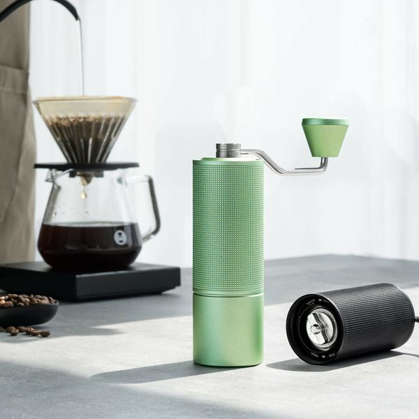 Hand Coffee Grinder with Adjustable Grind Setting Stainless Steel S2C Conical Burr Coffee Grinder for Espresso-Green