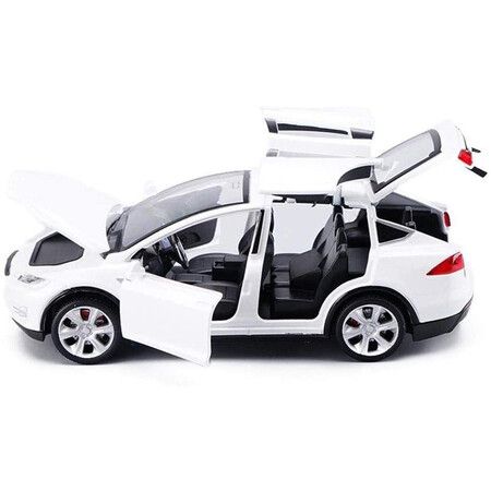 Car Model X 1:32 Scale Alloy diecast Pull Back Electronic Toys (White)