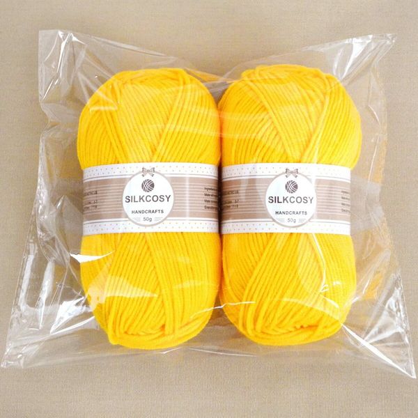 Crochet Yarn,Feels Soft 560 Yards Assorted Colors 4ply Acrylic Yarn,Yarn for Crochet & Hand Knitting (4 Pcs,200g,Sky Blue)